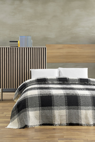 Dama Model - Siyah Çift Kişilik Pike 200x230