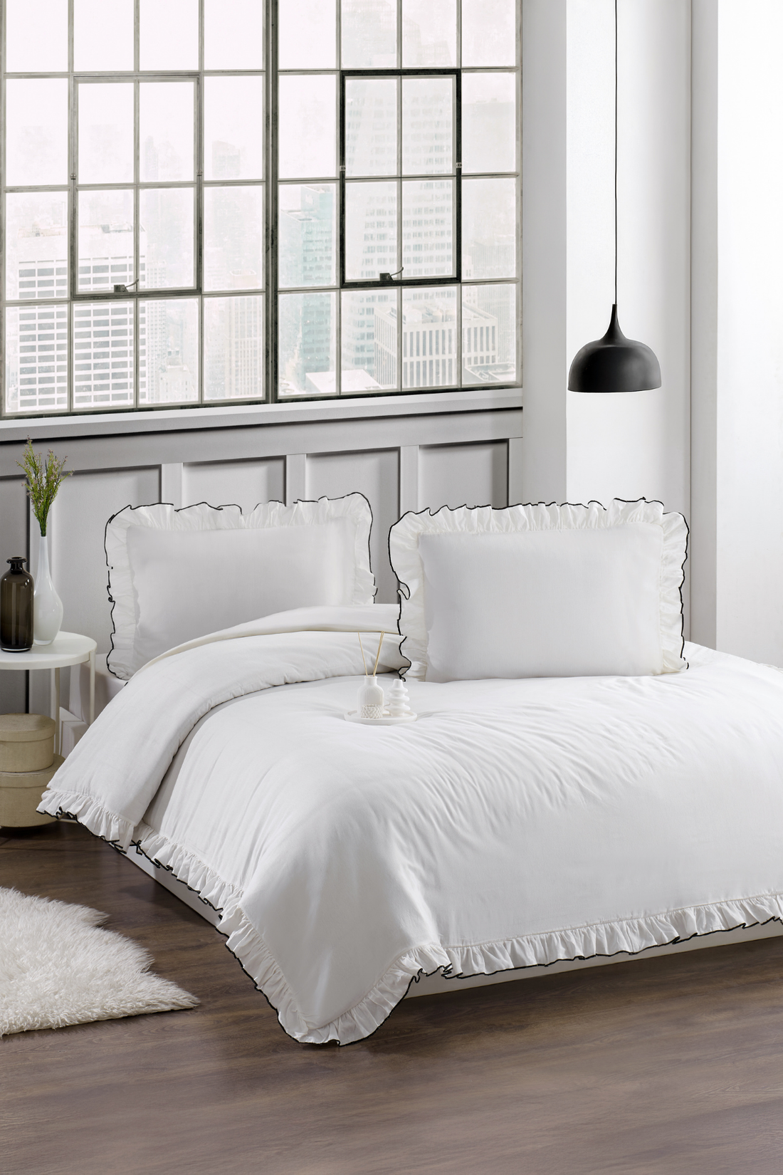 Krem Fırfırlı Çift Kişilik Nevresim Seti