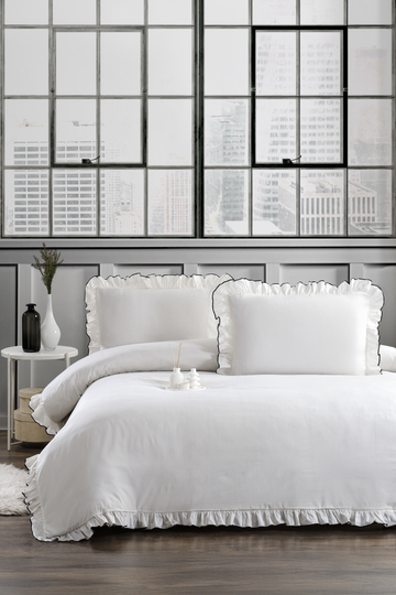 Krem Fırfırlı Çift Kişilik Nevresim Seti